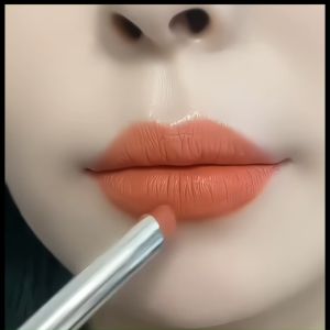 ลิปสติก MKING PRETTY กํามะหยี่ กันน้ำกันเหงื่อ เนื้อแมตต์ ไม่ติดหลอด ไม่ติดแก้ว