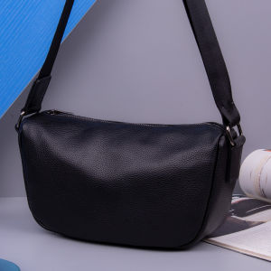 กระเป๋าสะพายข้างหนังวัวนิ่มสำหรับผู้ชาย กระเป๋าธุรกิจแบบสี่เหลี่ยมขนมเปียกปูนแบบลำลองสำหรับทั้งชายและหญิง กระเป๋าสะพายข้างแบบสะพายข้างแบบลำลองสำหรับเดินทาง