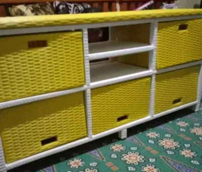 Redy Stok Lemari Rotan Sintetis Laci 5.CD Meja Tv Rak Buku Susun