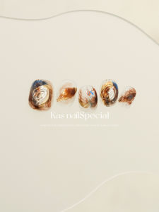 Nail Art Stickers ติดเล็บสีสดใส ทาเล็บแบบสวมใส่ได้ ดีไซน์เรียบง่าย สไตล์ญี่ปุ่น ผลิตจากเนื้ออะคริลิกคุณภาพสูง สำหรับเล็บสั้น