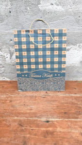 Paper Bag Batik (Isi 100) Ukuran 20x8x25 cm (Isi 100 pcs)