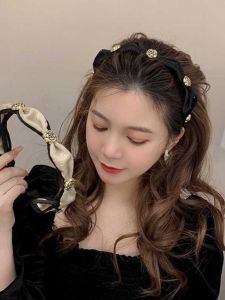 Luxurious Retro Camellia Hairpin Womens Face Washing Hair Accessories Elegant Fashionable Hairband Coconut Zhang Brand