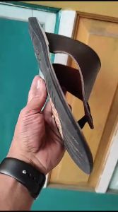 Sandal Kulit Pria Model Jepit Karvil Kode 304 Coklat Tua Sandal Cowok Kekinian