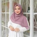 Hijab segiempat bella square warna sage/hijab bahan polycotton/hijab bella square polos/hijab segi empat bella neci/hijab anak sekolah. 