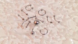 32PCS Surgical Steel Lip Rings Labret Jewelry - Monroe & Snake Bite Piercing 16G Helix/Daith/Tragus Studs for Women Men