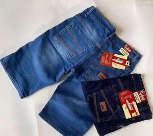 Celana Pendek Denim Nyaman: Pilihan Terbaik untuk Pria