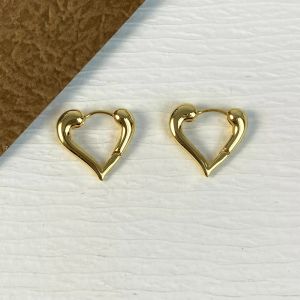Sweet Cool Cute Heart Ear Cuffs Personality Simple Earrings Korean Style Fashion Jewelry for Women Fresh out New Year Handmade