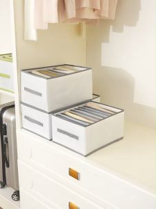 กล่องเก็บกางเกง กล่องใส่เสื้อผ้าพับ พื้นฐานใส กล่องเก็บเสื้อผ้า ที่เก็บพาร์ติชั่นตู้ วัสดุ PP Board ล้างทำความรอบคอบ