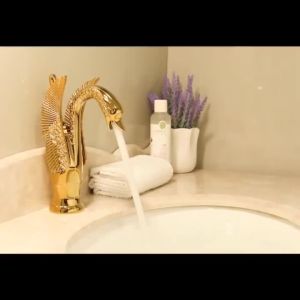 Gold Brass Bathroom Faucet European Swan Sink Faucet Hot and Cold Water Mixer Tap Vintage Paint Antique Chrome Mixed Faucet