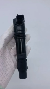 Ignition Coil 129700-4400 For SUZUKI Hayabusa GSX1300R GSXR1000 1297004400 129700 4400 F6T560