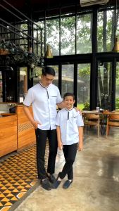 Baju Koko Couple Ayah dan Anak Lengan Pendek Warna Burgundy Motif Bima Terbaru Bahan Toyobo Import Terbaru 2025