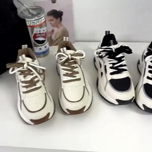 Giày thể thao nữ đế dày mới giày thể thao nữ kiểu dáng thể thao thoáng khí và thoải mái chống trơn trượt và chống mài mòn