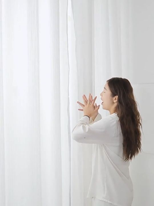 กระเบื้องยางลายไม้แบบมีกาวในตัว หนา 3 มม. สำหรับปูพื้นคอนกรีต