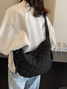 Casual Large Capacity Shoulder Crossbody Bag for Women Autumn Winter New Style Dumpling Shape Soft Handbag with Zipper