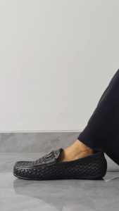 KINBOS Sepatu Loafers Pria Anyaman Hitam Slip On Casual Formal Premium Anti Selip Ringan M20-1