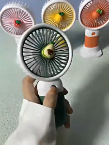 IDEKU Kipas Mini USB Portable Dengan Dock Lucu - Kipas Angin Genggam Mini Portable Untuk Outdoor Mini Fan Kipas Angin Tangan Kipas Angin Mini Portabel Mudah Dibawa Desain Unik USB