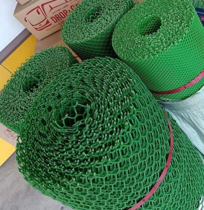 PVC%20green%20net%20%20For%20fencing,%20gardening,%20agricultural%20land%20and%20house%20sheild%20-%20Image%206