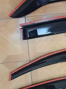 กันสาดประตูรถ TOYOTA FORTUNERรถปี2005ถึงปี2011และรถTOYOTA FORTUNERใช้กับรถปี2015ถึงปี2022