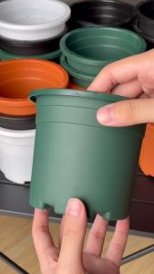 Chậu nhựa trồng cây VIETPOT size 13x11 trơn trồng cây kiểng lá hoa hồng trang trí bàn ban công sân vườn.