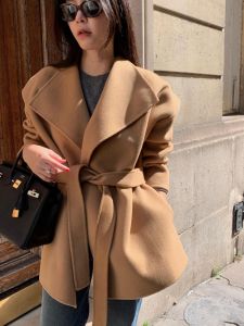 โอโมเย่ สไตล์เกาหลี เสื้อโค้ทแขนยาวสีพื้น ขนสัตว์ ผู้หญิง สลิมฟิต มีเข็มขัด ผูกเอวสไตล์ฝรั่งเศส เรียบหรู ฤดูใบไม้ร่วง ฤดูหนาว เสื้อแจ็คเก็ต