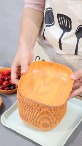 10/20ชิ้น ชุดจานไม้จำลอง จานพลาสติกทรงสี่เหลี่ยม สำหรับใส่อาหาร ของหวาน ของว่าง เครื่องใช้บนโต๊ะอาหารในครัวของร้านอาหาร