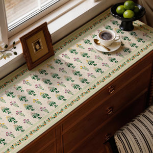 Retro Floral Pattern Heat-Resistant Slip-proof Table Pad