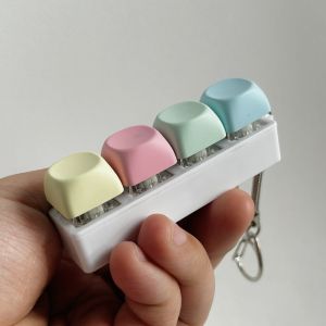 Portable Pressable Keycap Finger Keyboard Toy 4/9 Keys Decompression Pinch Gadget Stress Relief for Adults