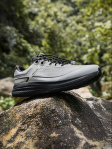 Erke | Shock Absorbing Light & Durable Running Shoes