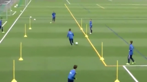 SPEEDS STICK BASE ORIGINAL IMPORT LATIHAN AGILITY DAN KELINCAHAN 037-7 - PVC, Tahan Lama dan Mudah Digunakan, Warna: Orange/Hijau Muda