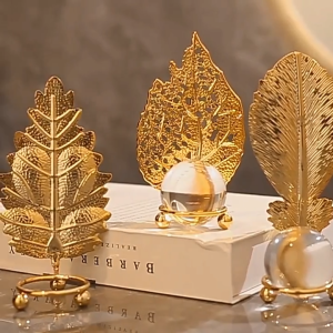 Creative Metal gold leaf decorative Faux Crystal Ball Leaf Design Crafts Display for Living Home