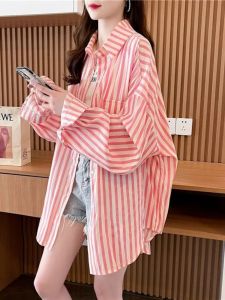 เสื้อเชิ้ตแขนยาวลายทางหลวมๆ สำหรับผู้หญิงไซส์ใหญ่ ฤดูใบไม้ผลิและฤดูใบไม้ร่วง เสื้อคลุมกันหนาวแบบบาง เสื้อเชิ้ตแฟชั่น