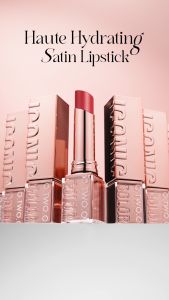 [LOCAL SHIPPING] O.TWO.O Haute Hydrating Satin Lipstick Contains 75% High Concentration Essence