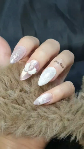 Lizzy Nail AL014 – Nailbox Móng Úp Mắt Mèo Hồng Set 10 Móng Giả Press On Nails Almond / Medium Stiletto