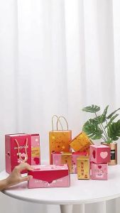 Gift Jumping Box Red Packet Box Folding Bounce Wrapping Red Envelope Creative Folding Bouncing Box For Birthday Gift Box