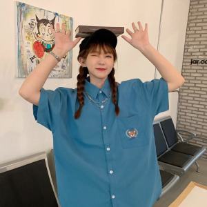 เสื้อเชิ้ตแขนสั้นผู้หญิงสไตล์ฤดูร้อนใหม่ INS ทันสมัย ​​หลวมๆ สไตล์นักศึกษา สไตล์ญี่ปุ่น เสื้อเชิ้ตผู้หญิงแบบลำลอง