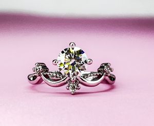 HIGH QUALITY MOISSANITE RINGS ( Contemplation Stone )