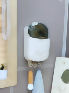 Light luxury chopstick tube wall-mounted kitchen chopsticks spoon storage wall-mounted chopsticks storage box dust-proof chopstick cage with lid