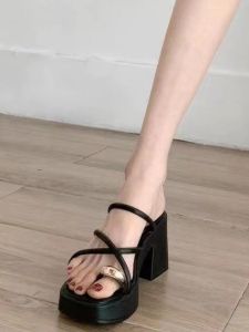 Fashion Chunky Heel Platform High Heel Sandals Women 2024 Summer New Versitile Fashion Non-Slip Split Toe Flip Flops Women