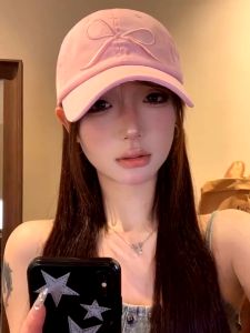 B1T1 Y2K Bow Baseball Cap: A Stylish & Comfortable Choice