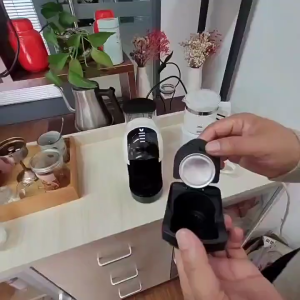 Máy Pha Cà Phê Capsule Mini Tự Động – Pha Espresso Americano Latte Dùng Cho Gia Đình Văn Phòng