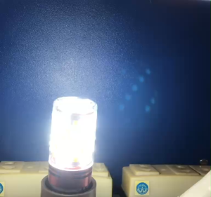 Bóng đèn bắp ngô trang trí 3 chế độ - 3 màu