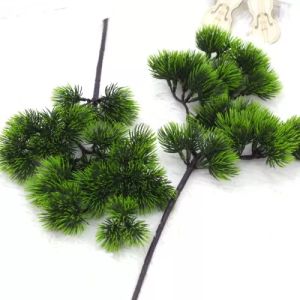 Cành cây tùng giả .nhánh tùng xanh.dùng trang trí. decor