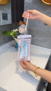 TÚI CHỐNG NƯỚC ĐIỆN THOẠI PHAO NỔI COMBO 3 CUTE BAO ĐIỆN THOẠI ĐI BIỂN CHỤP ẢNH DƯỚI NƯỚC