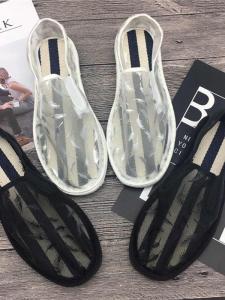 Handmade Embroidered Mesh Breathable Couple Shoes Summer Style Hollow out Design Casual Flat Heel round Toe Rubber Soled