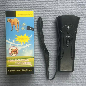 Portable Outdoor Dog Repeller LED Ultrasonic From Dogs Anti Barking Device Laser Dog Repeller Training Device for Safety