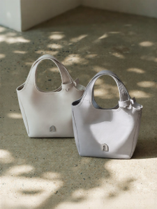 La Festin | Versatile Commuter Handbag