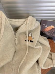 เสื้อสเวตเตอร์คาร์ดิแกนถักมีฮู้ดสำหรับผู้หญิง สีเทา ฤดูใบไม้ร่วง/ฤดูหนาว ทรงหลวม ซิป แจ็คเก็ตถัก เสื้อคลุมกันหนาวแบบสวมหัว