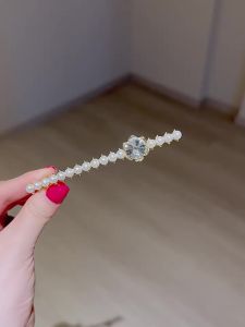 LYNNROMAN | Kẹp Tóc Mềm Mại Hạt Ngọc Trai Mùa Hè