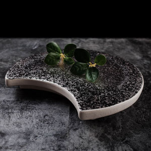 Creative Hotel Ceramic Diningware Vintage Japanese Silver Bend High Footed Plate Half Moon Shaped Restaurant Dishware