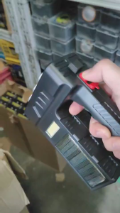 High-power LED flashlight Waterproof USB rechargeable flashlight Spotlight Built-in battery Outdoor solar-powered flashlight Emergency lighting flashlight